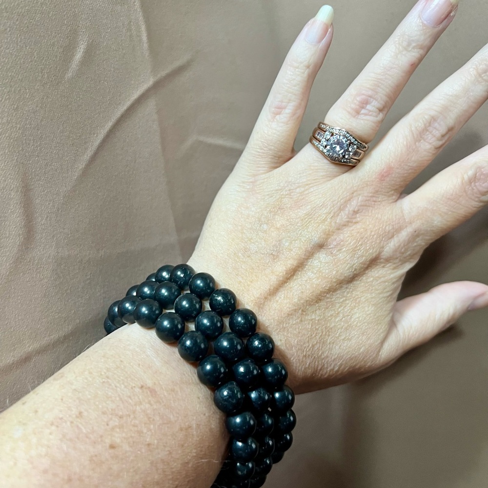 Bombshell Beads